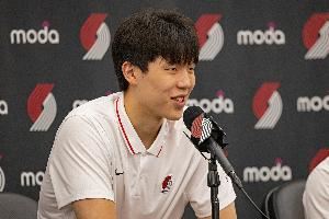一起来看杨瀚森！开拓者夏季联赛全部四场比赛将在咪咕APP播出